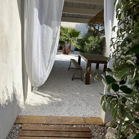 Miha Bois Plage ヴィラ *